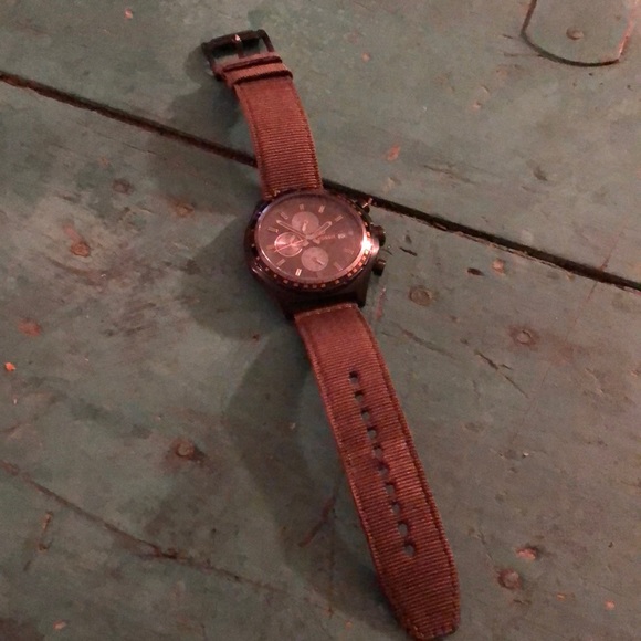 Flight series watch - Picture 3 of 3